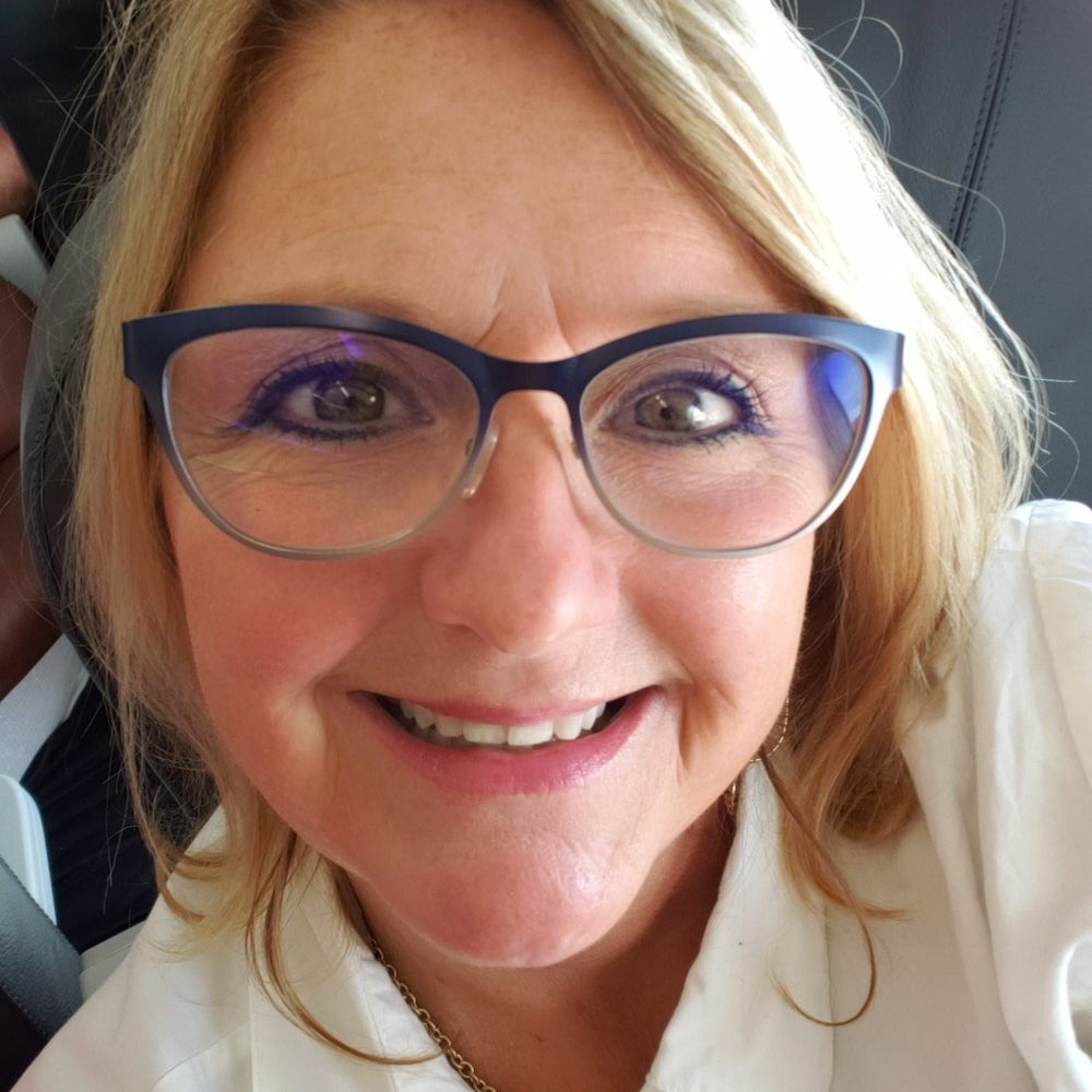Meet your Posher, Tina